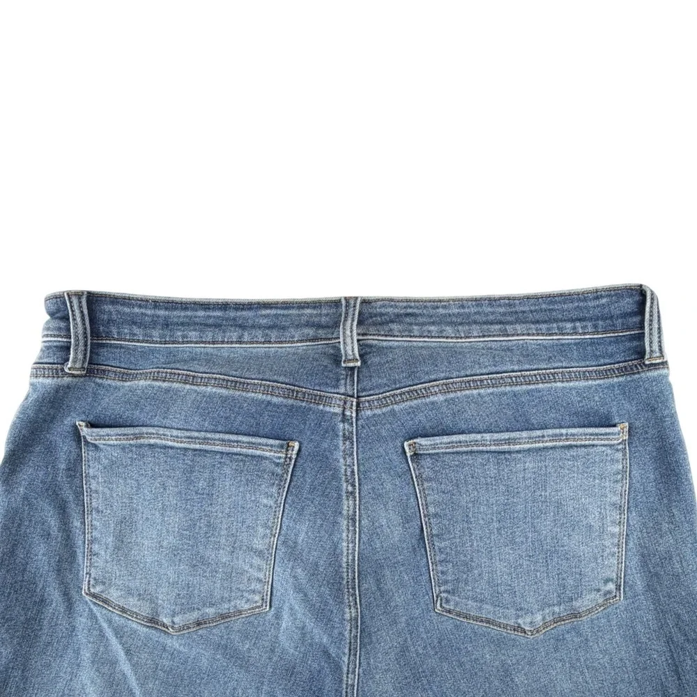 KUT from the Kloth Women 18W Reese Medium Wash Blue Straight Leg Denim Jeans